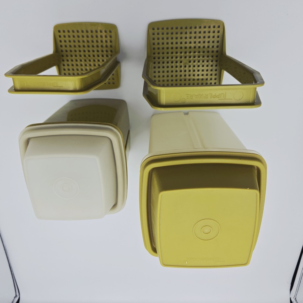 Tupperware Pick a Deli Pickle Olive Keeper Green Lid Insert Set of 2 Sizes Lot - Picture 3 of 3